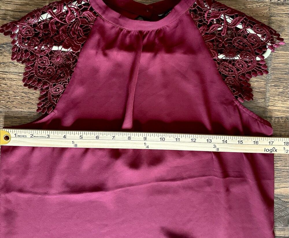 Express Lace Cap Sleeve Blouse Small Burgundy High Neck Keyhole Back Top - Picture 6 of 7